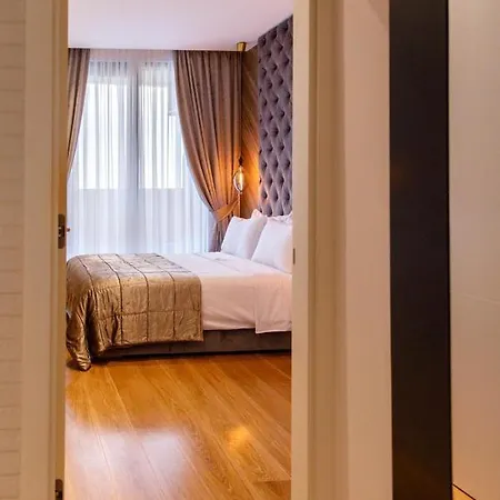 Dali Pupin Palace Novi Sad