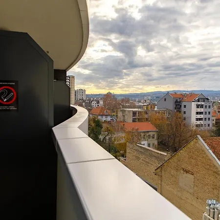 Apartmán Dali Pupin Palace